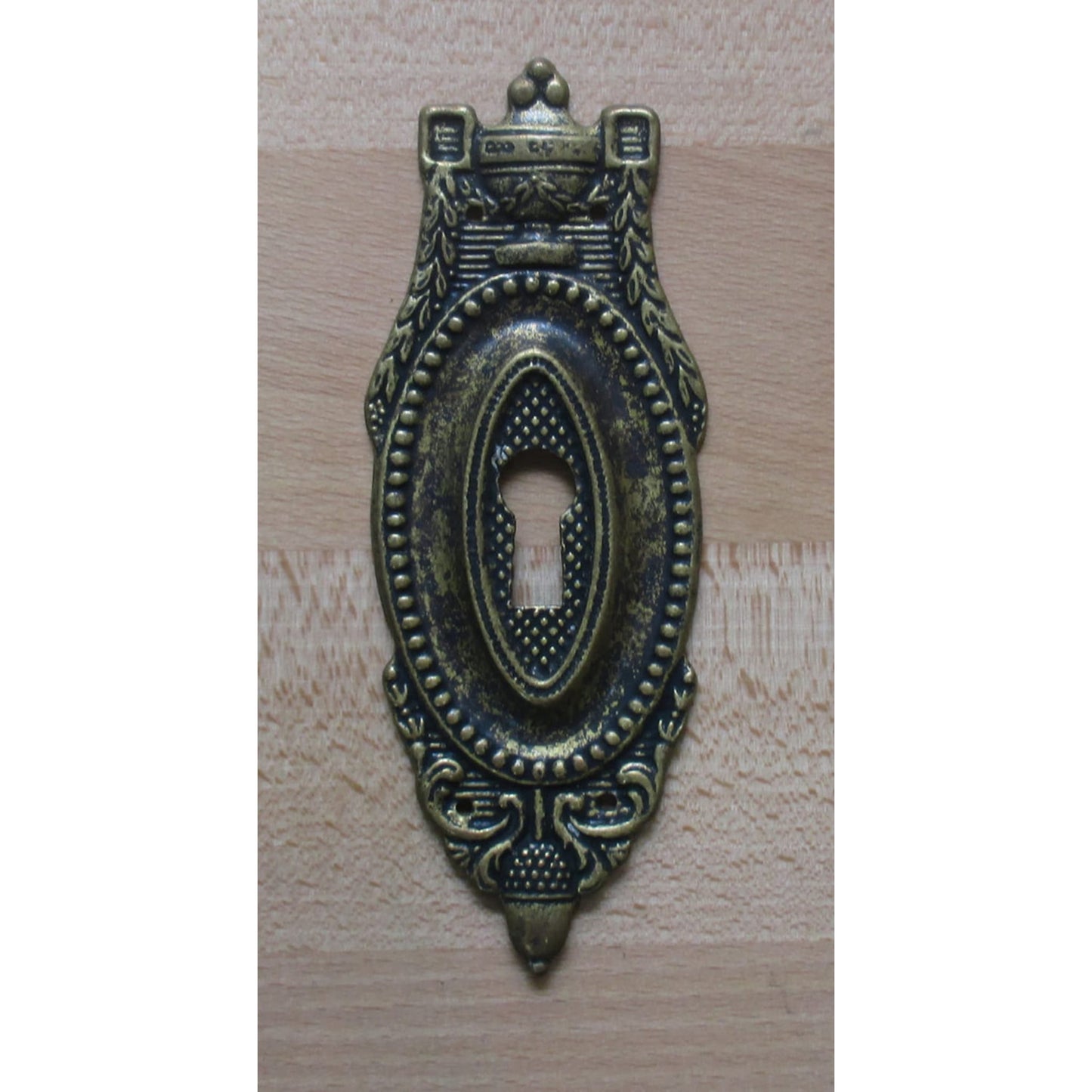 Schlüsselschild senkrecht aus Messing Biedermeier patiniert, 120x45 mm
