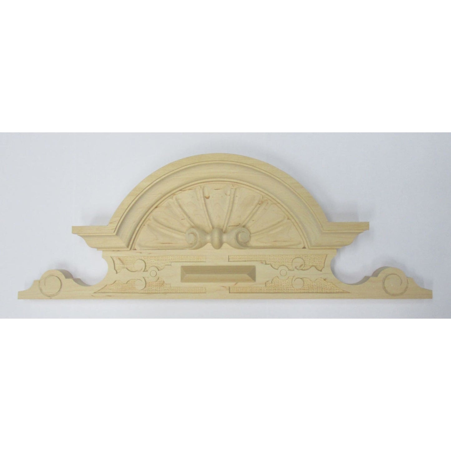 Holzkrone handgeschnitzt aus Erle 420 x 140 mm