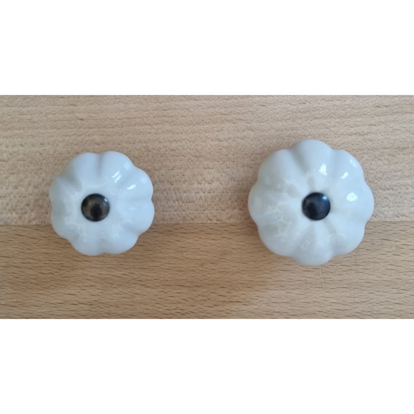 Möbelknopf aus Porzellan Durchmesser 32 mm