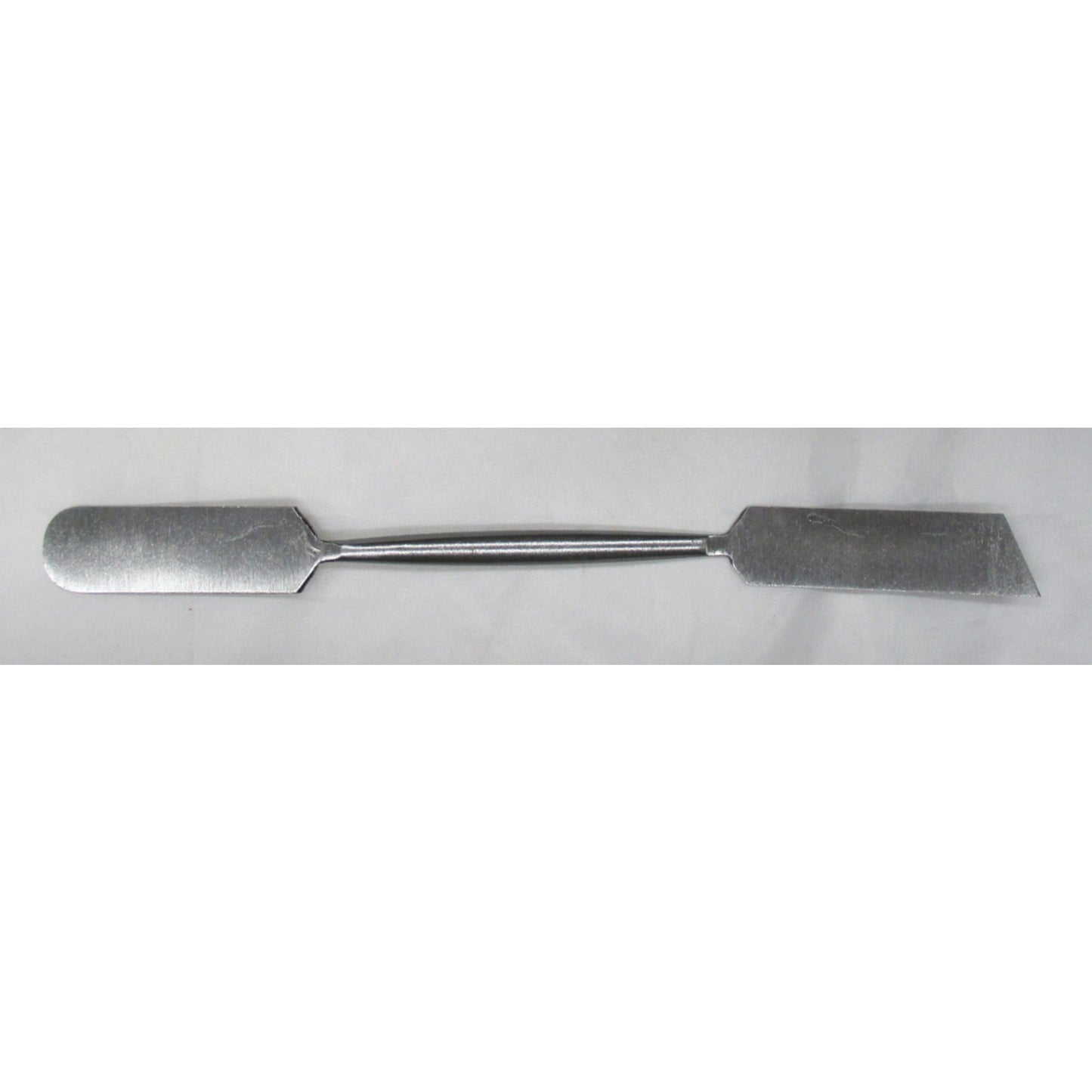 Italienische Spachtel aus Carbonstahl 18/20 mm