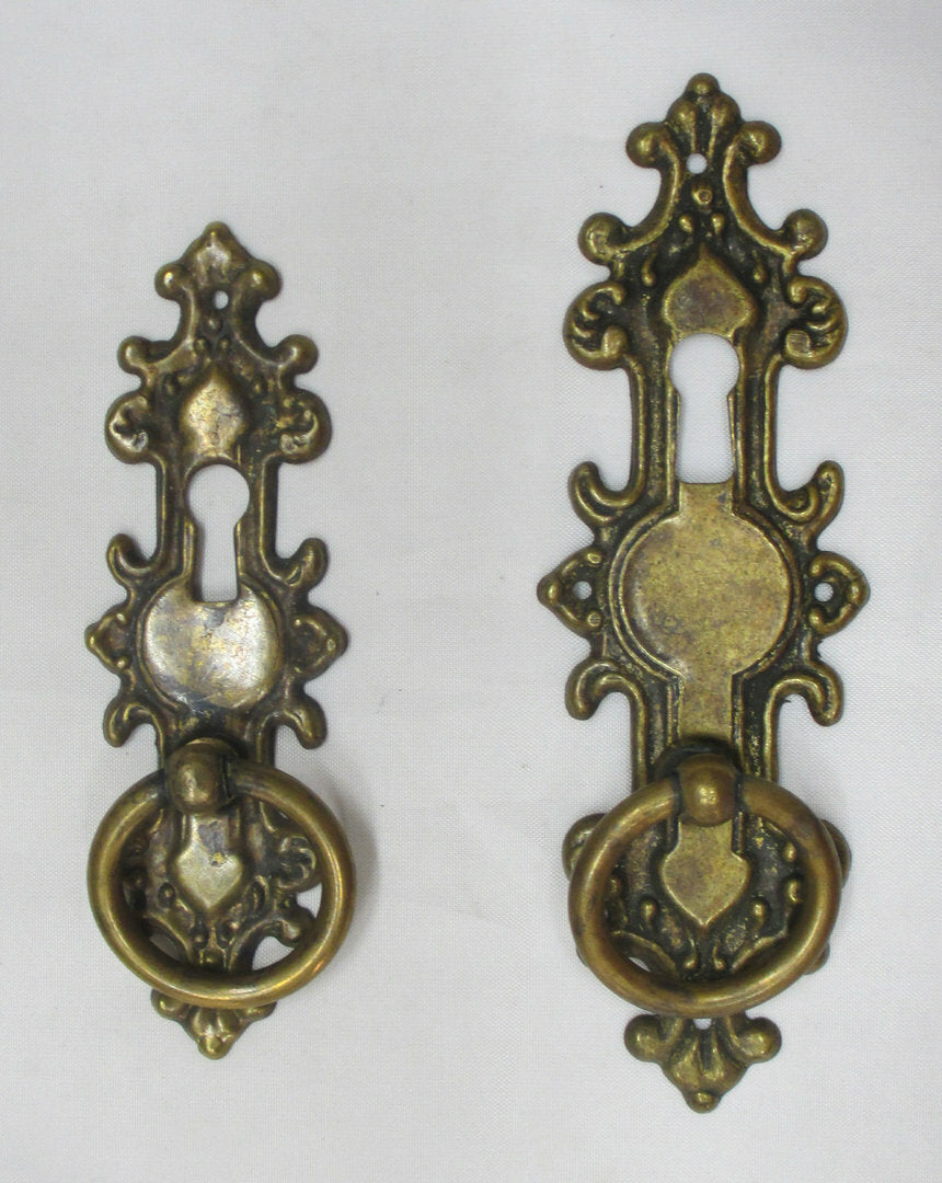Schlüsselschild mit Griff senkrecht aus Messing
